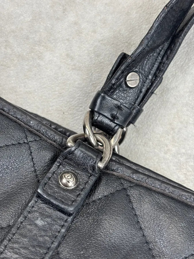 Chanel Black Leather Quilted Shoulder Bag dtXxEfQ 14