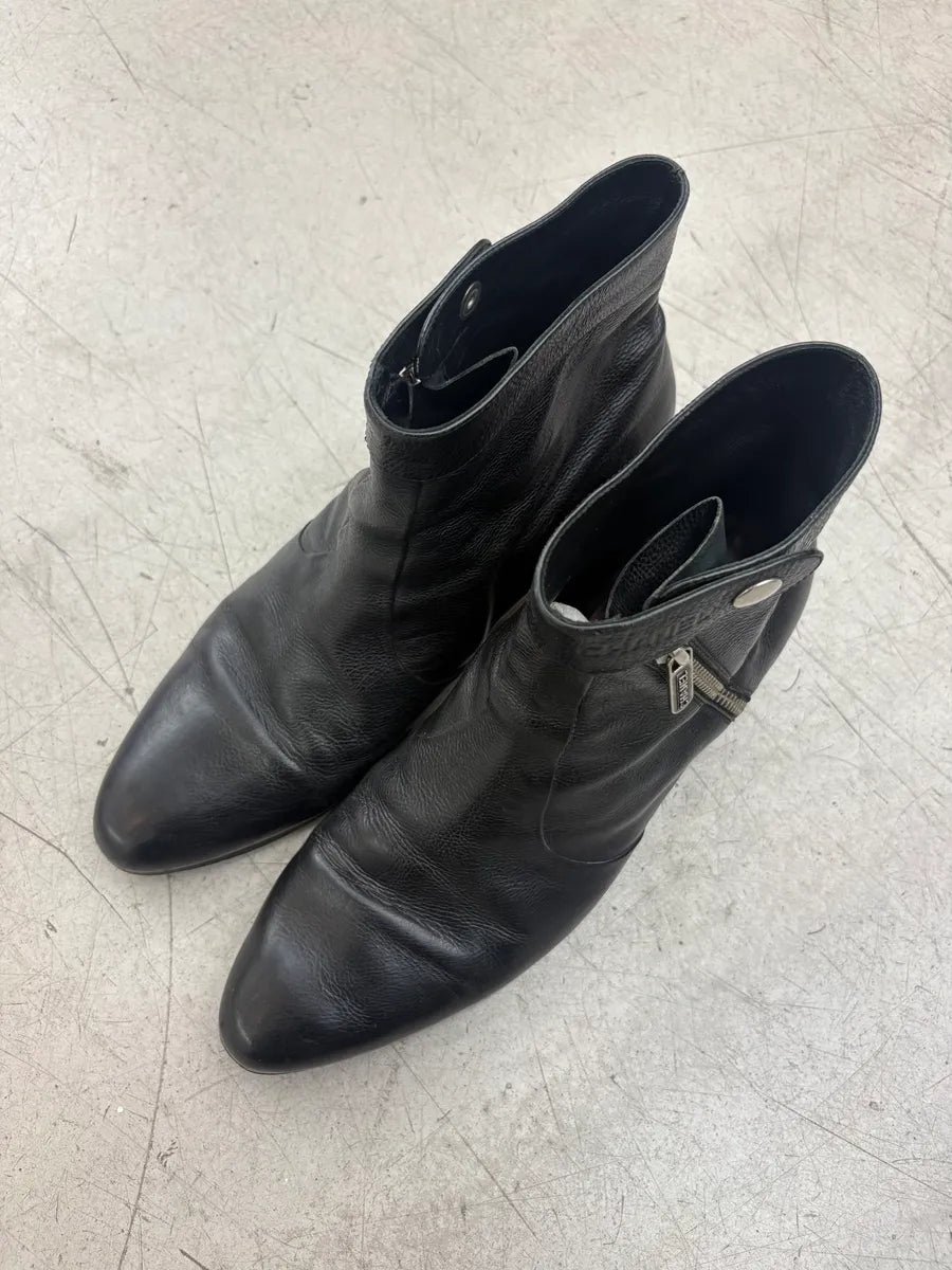 Chanel Black Leather Side Zip Boots YVoagOB 2