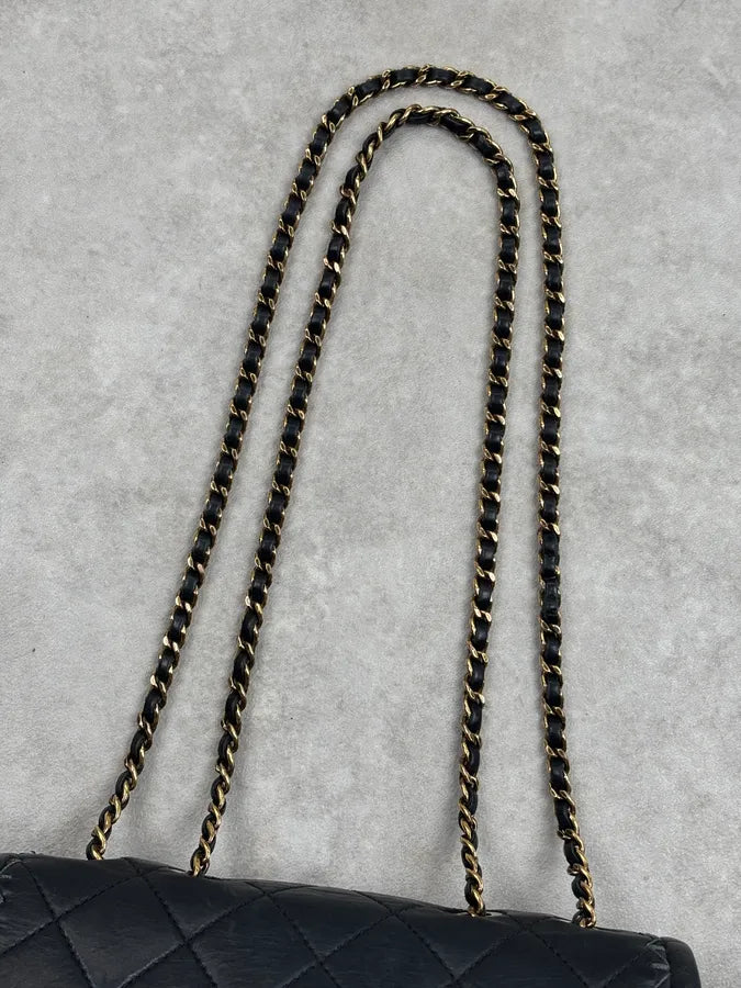 Chanel Black Quilted CC Chain Shoulder Bag  FbDPSiY 3