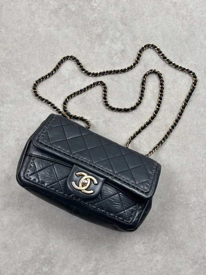 Chanel Black Quilted CC Chain Shoulder Bag  FbDPSiY 18