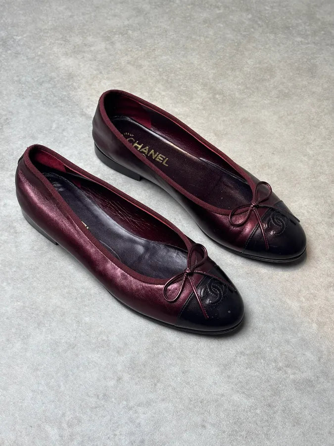 Chanel Bordeaux Leather Logo Ballet Flats cAiJWRE 4