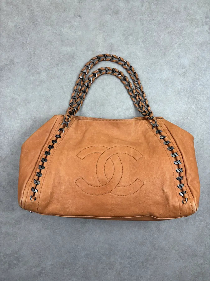 AW2006 Chanel Beige East Leather Bag gsRGtvm 0