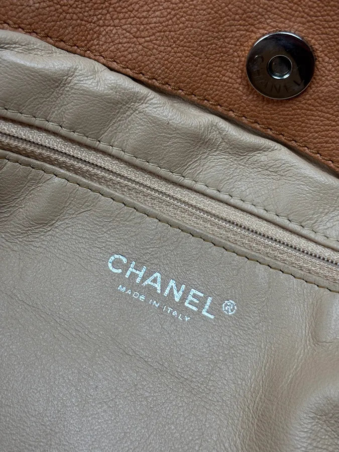 AW2006 Chanel Beige East Leather Bag gsRGtvm 23