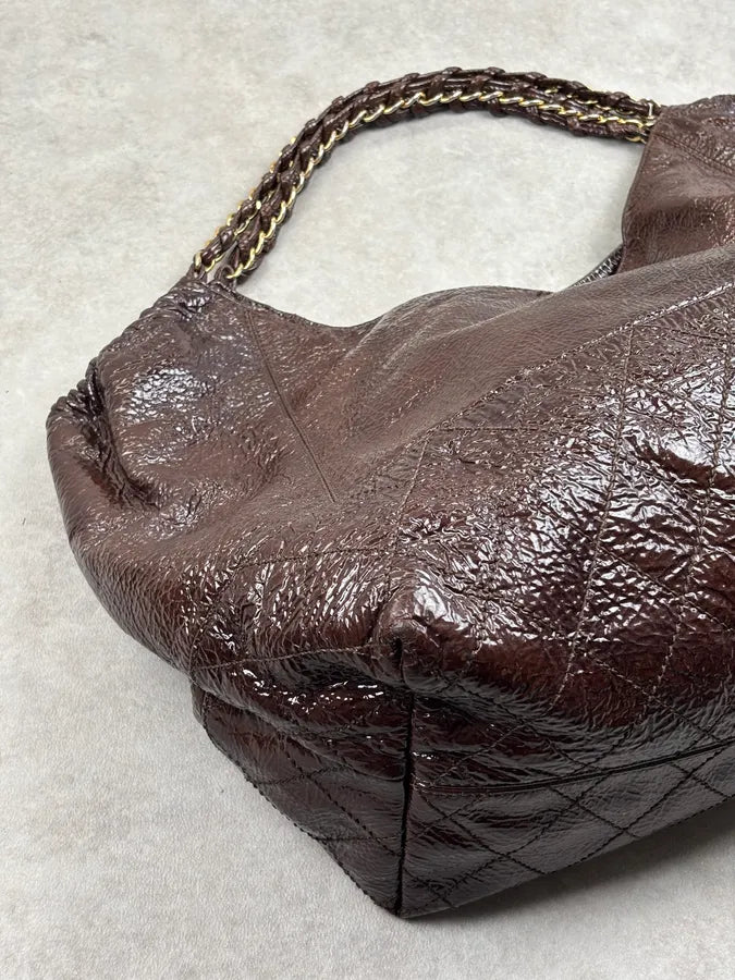 Chanel Brown Burgundy Patent Leather Coco Cabas Shoulder Bag QQYjQri 16