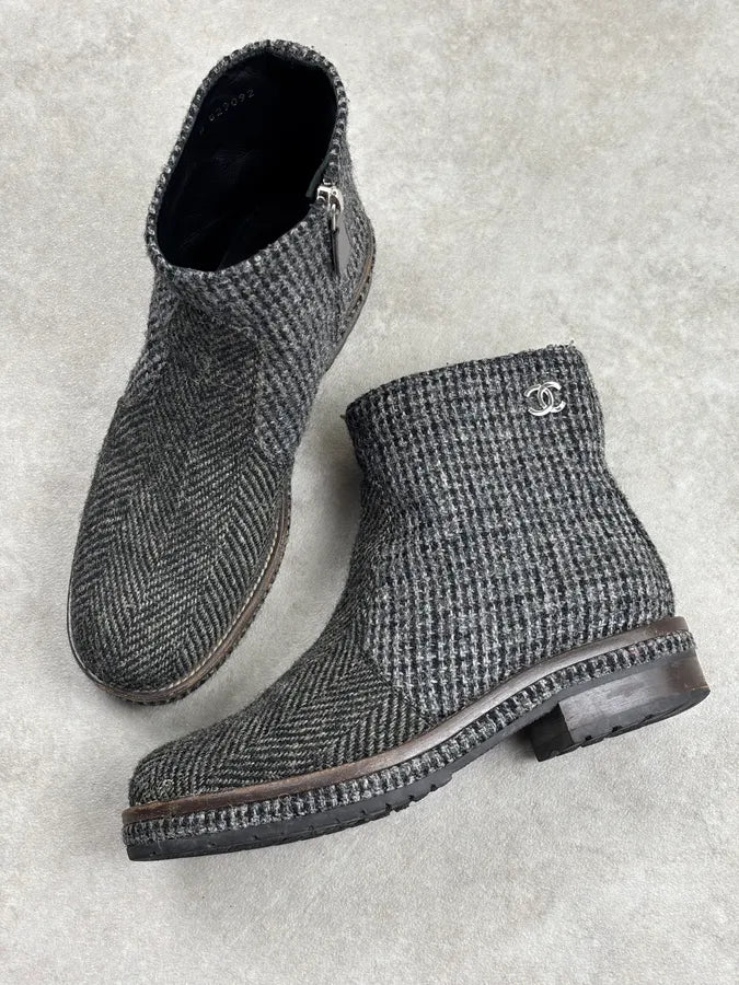 AW2013 Chanel Grey Tweed Tartan Wool Boots LJbOlbB 7