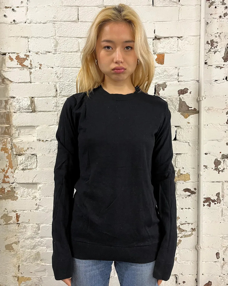 Chanel Head Shoulder Buttons Black Wool Sweater noViooW 1