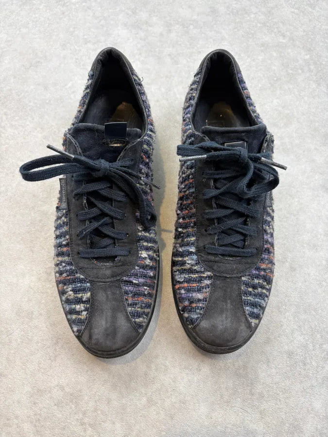 Chanel Navy Tweed Logo Low-Top Sneakers HNAlULl 1