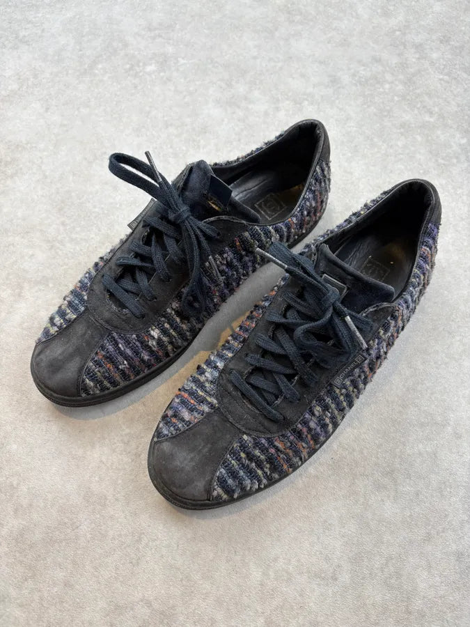 Chanel Navy Tweed Logo Low-Top Sneakers HNAlULl 2