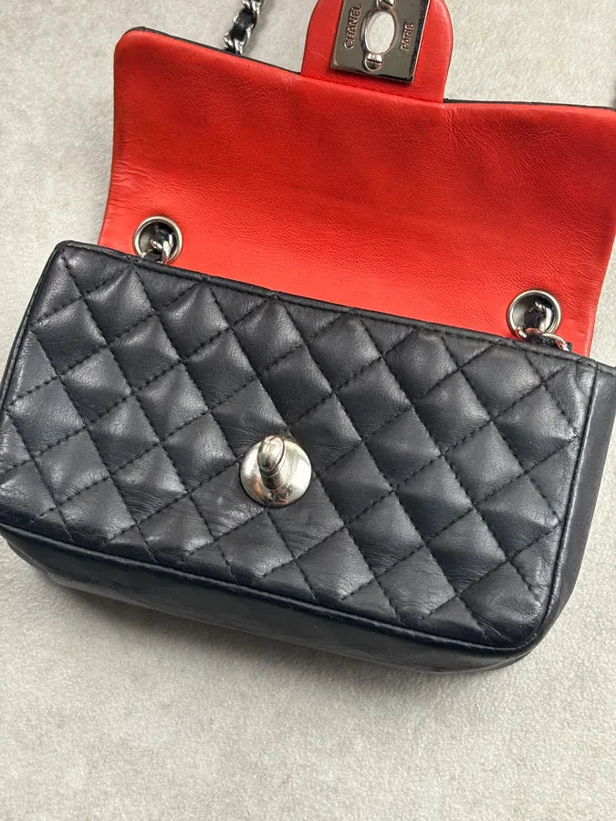 Chanel Mini Classic Timeless on Chain Black Leather Bag vRPzCRp 8