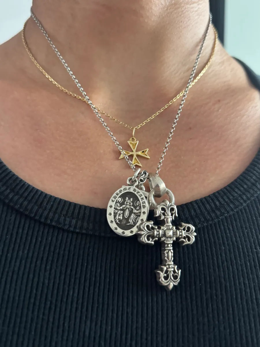 Chrome Hearts Angel Dagger Medaillon Silver Pendant OVOhQbb 1