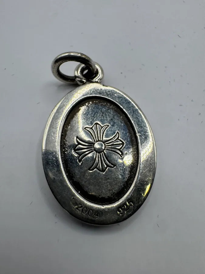 Chrome Hearts Angel Medaillon Oval Silver Pendant kaSWJLV 3