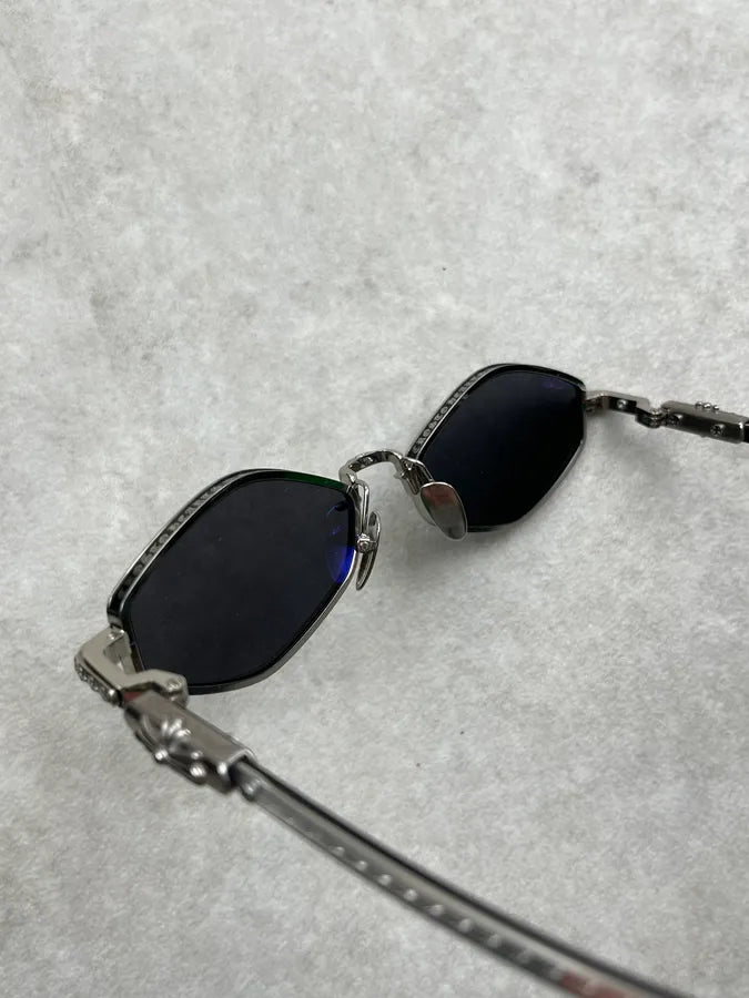 Chrome Hearts Black Metal Nip Slip Sunglasses kjsDYFe 7