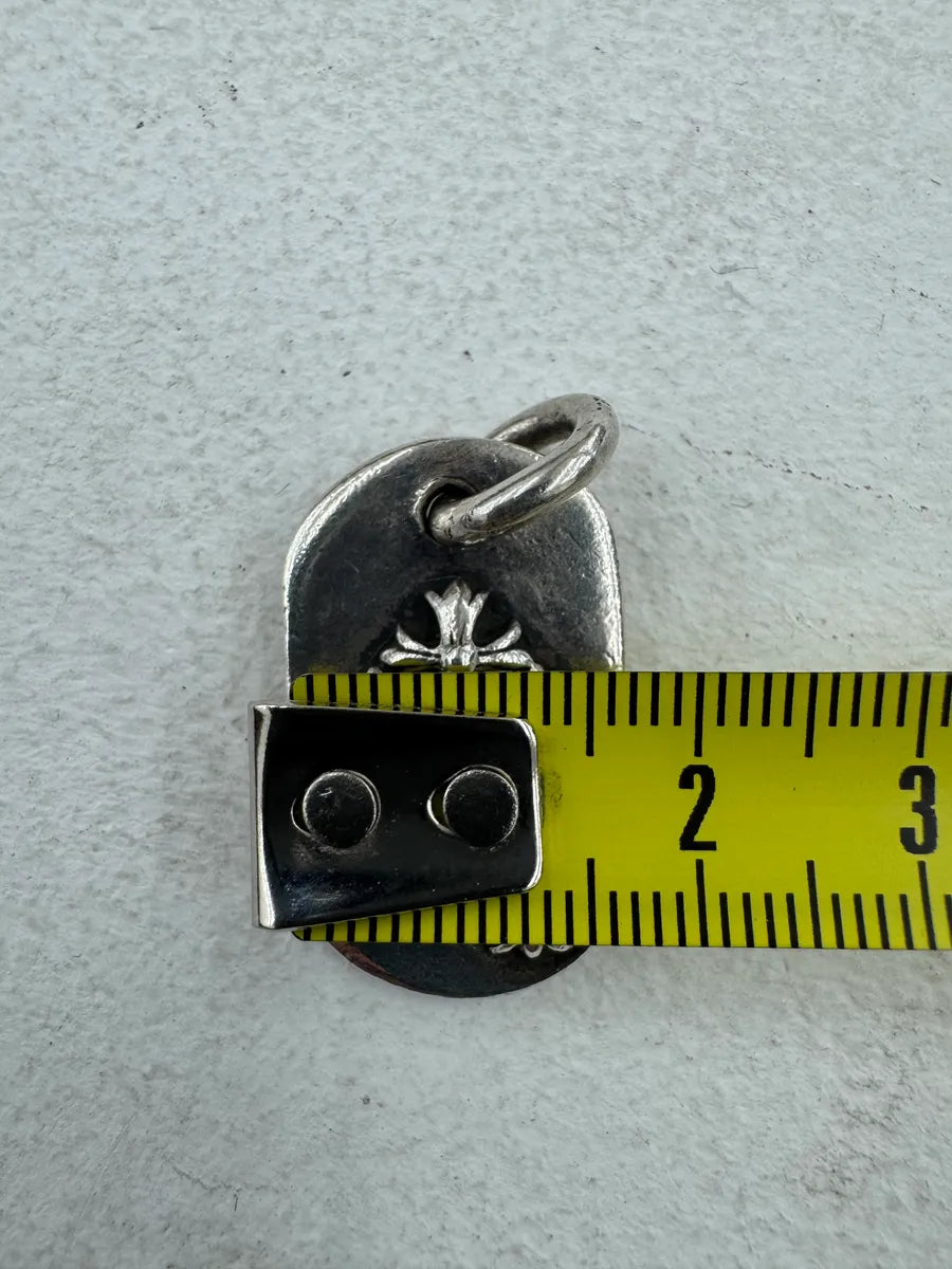 Chrome Hearts Cemetery Silver Dog Tag Pendant vThDyDd 3
