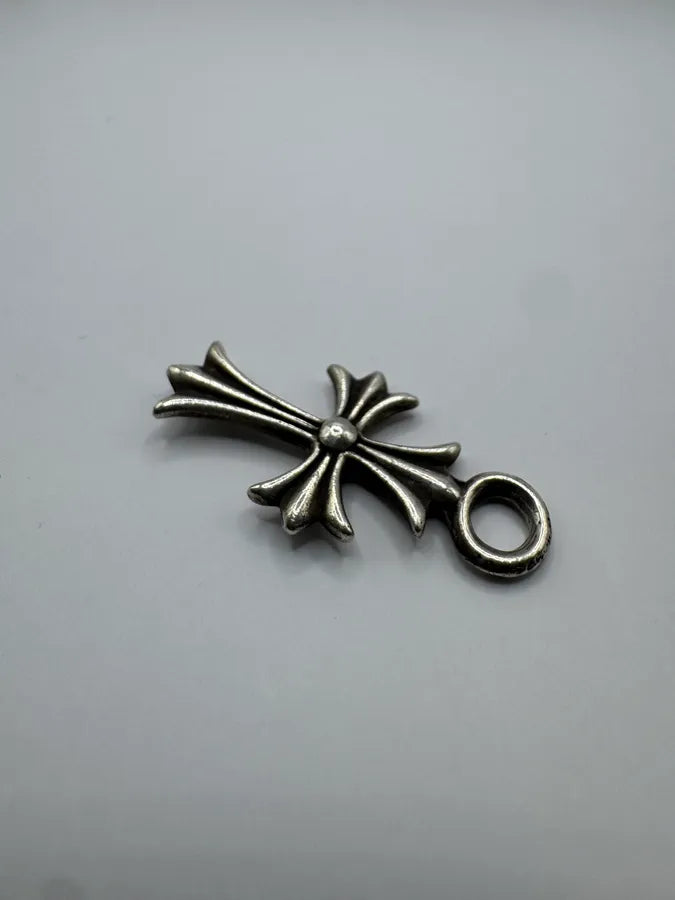Chrome Hearts Cross Silver Pendant MJmgveT 6