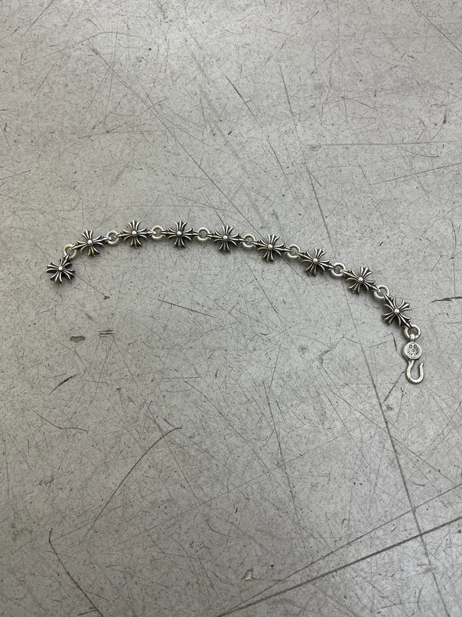 Chrome Hearts Cut Out Plus Silver Bracelet FLgqccF 5