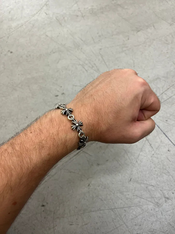 Chrome Hearts Cut Out Plus Silver Bracelet WQKXFUa 1