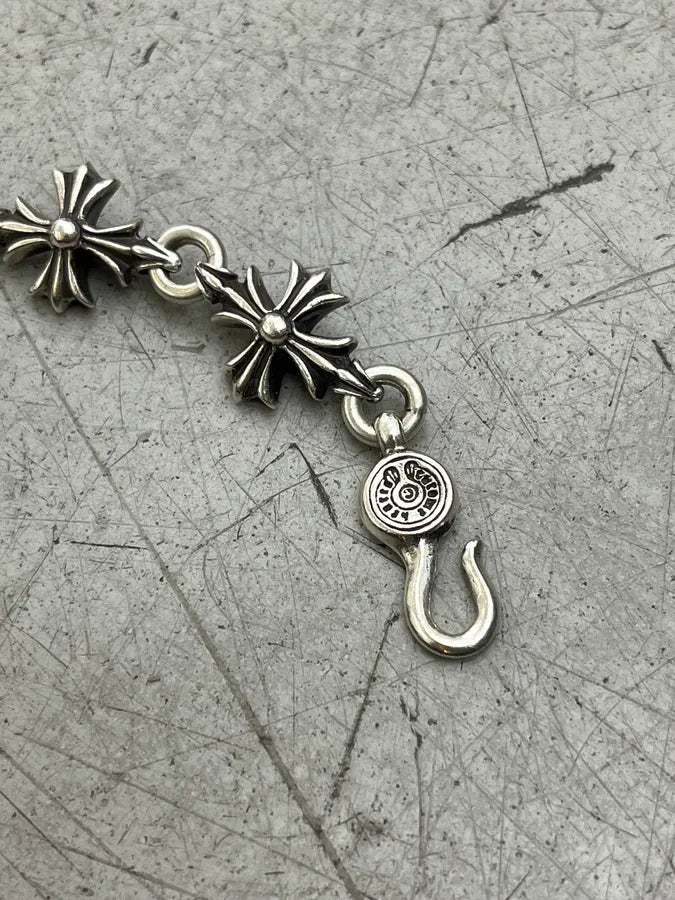 Chrome Hearts Cut Out Plus Silver Bracelet WQKXFUa 6