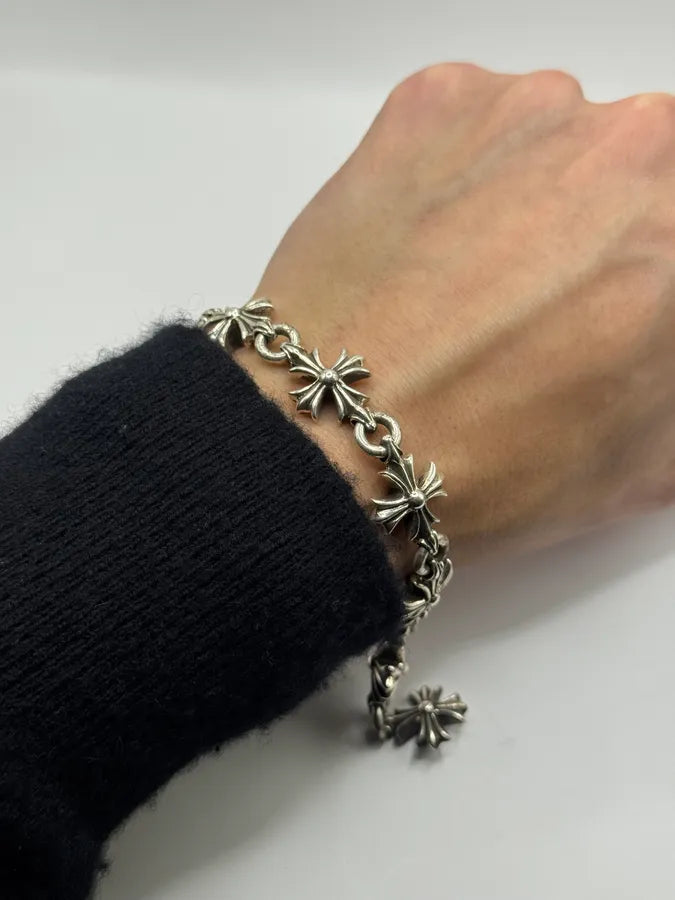 Chrome Hearts Cut Out Plus Silver Bracelet uOEWuVq 1