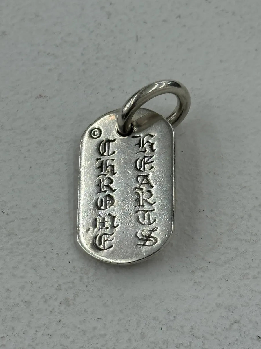 Chrome Hearts Raised Floral Cross Dog Tag Charm Silver Pendant aUmnhvw 1