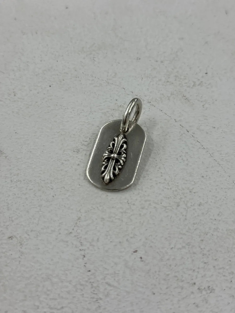 Chrome Hearts Raised Floral Cross Dog Tag Charm Silver Pendant aUmnhvw 5