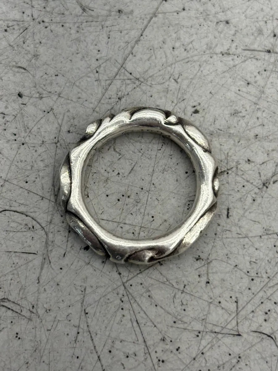Chrome Hearts Scroll Band Silver Ring RCWVUIL 2