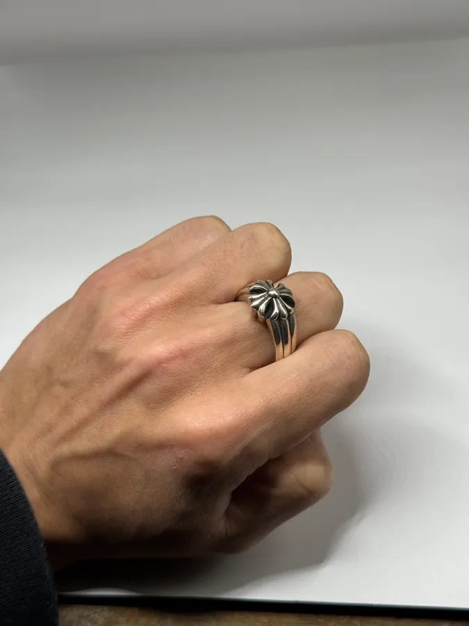 Chrome Hearts Small Cut Out Plus 10 Silver Ring OPnSNPI 2