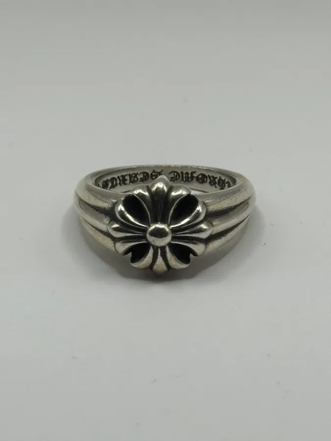 Chrome Hearts Small Cut Out Plus 10 Silver Ring OPnSNPI 3