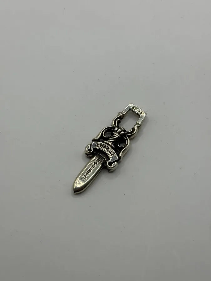 Chrome Hearts Small Silver Dagger Pendant wtPVBFz 1