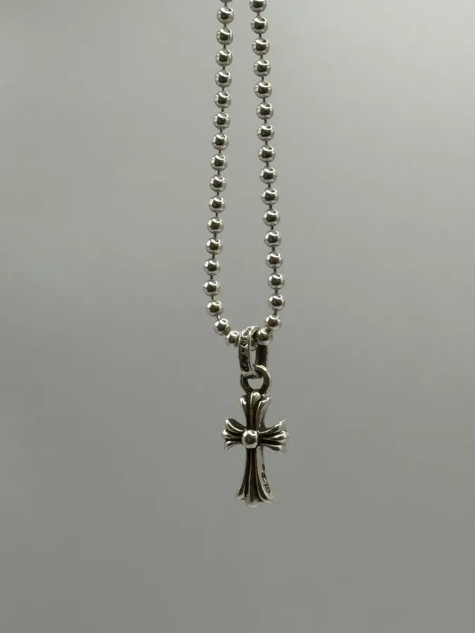 Chrome Hearts Tiny Cross Silver Pendant zGYeYRP 4