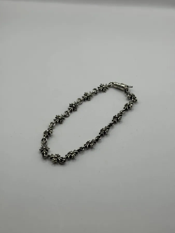 Chrome Hearts Tiny E Bracelet 1999 FOtiaUe 7