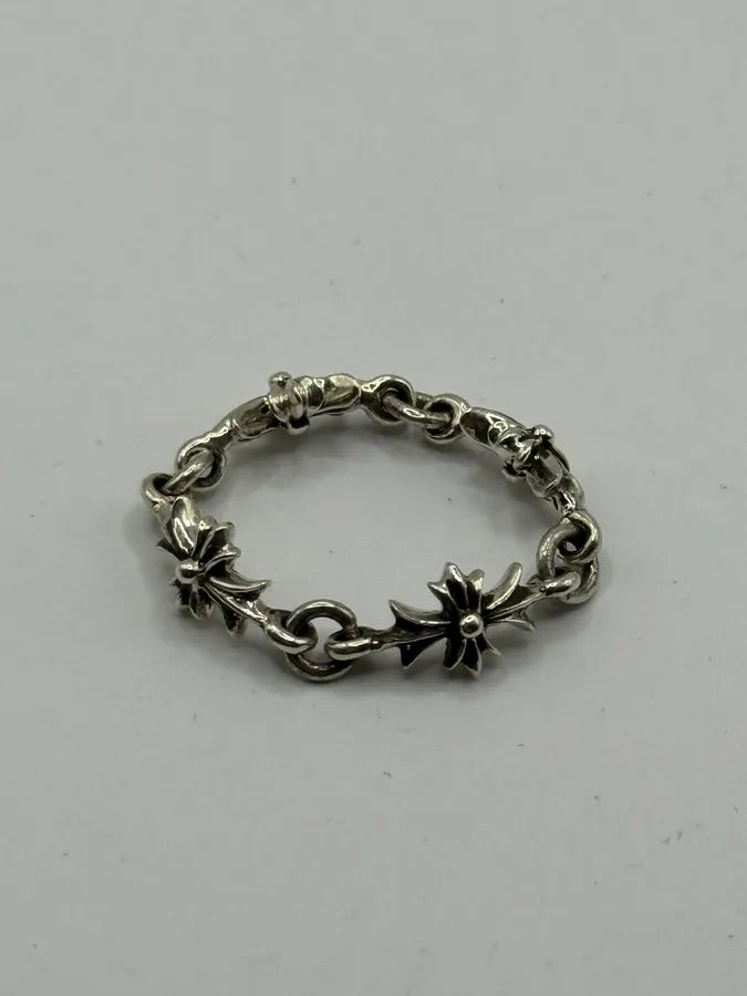 Chrome Hearts Tiny E Silver Ring zxvOYsy 2