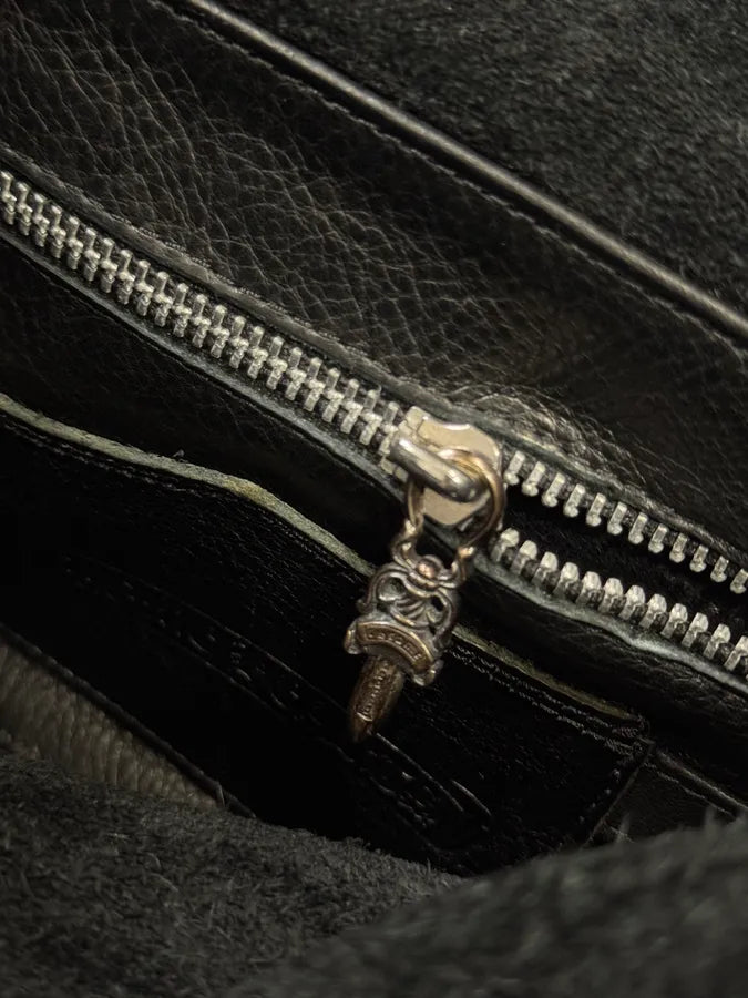 Chrome Hearts Tiny Gunslinger Strap Silver Daggers Black Leather Shoulder Bag (OS) MuWBMnR 17