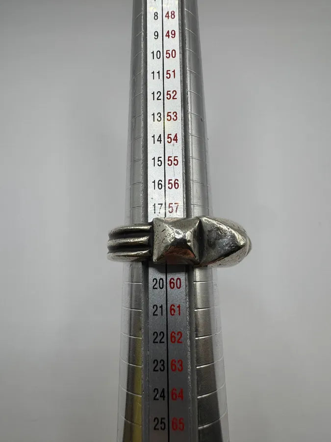 Chrome Hearts Triple Spike Waxed Punk Silver 925 Ring wCxilMq 8