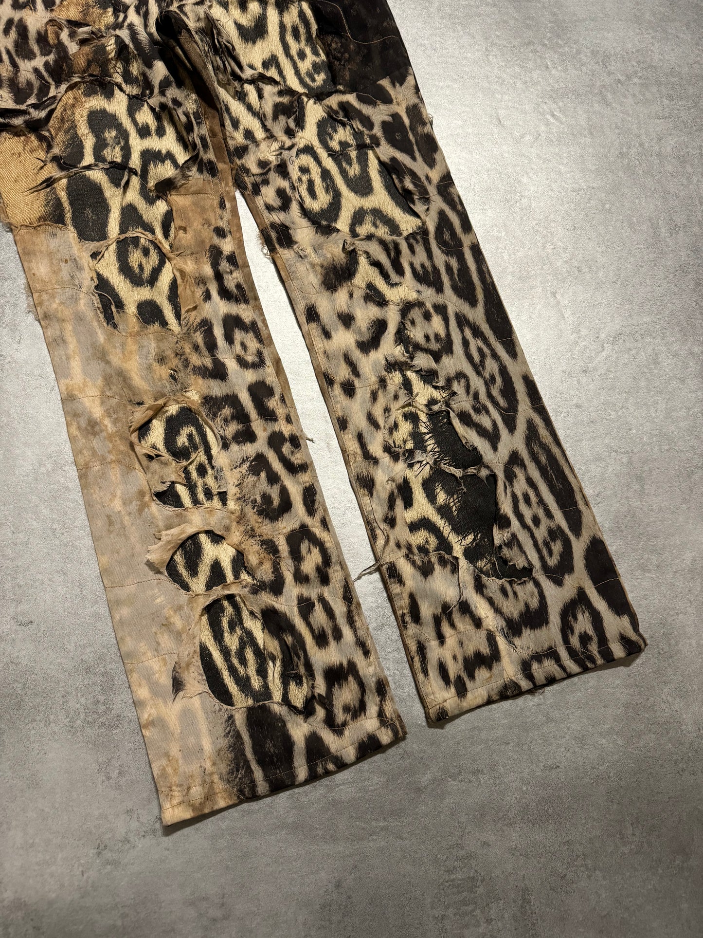 2000s Roberto Cavalli Deconstructed Leopard Magma Exploration Pants (S) - 10