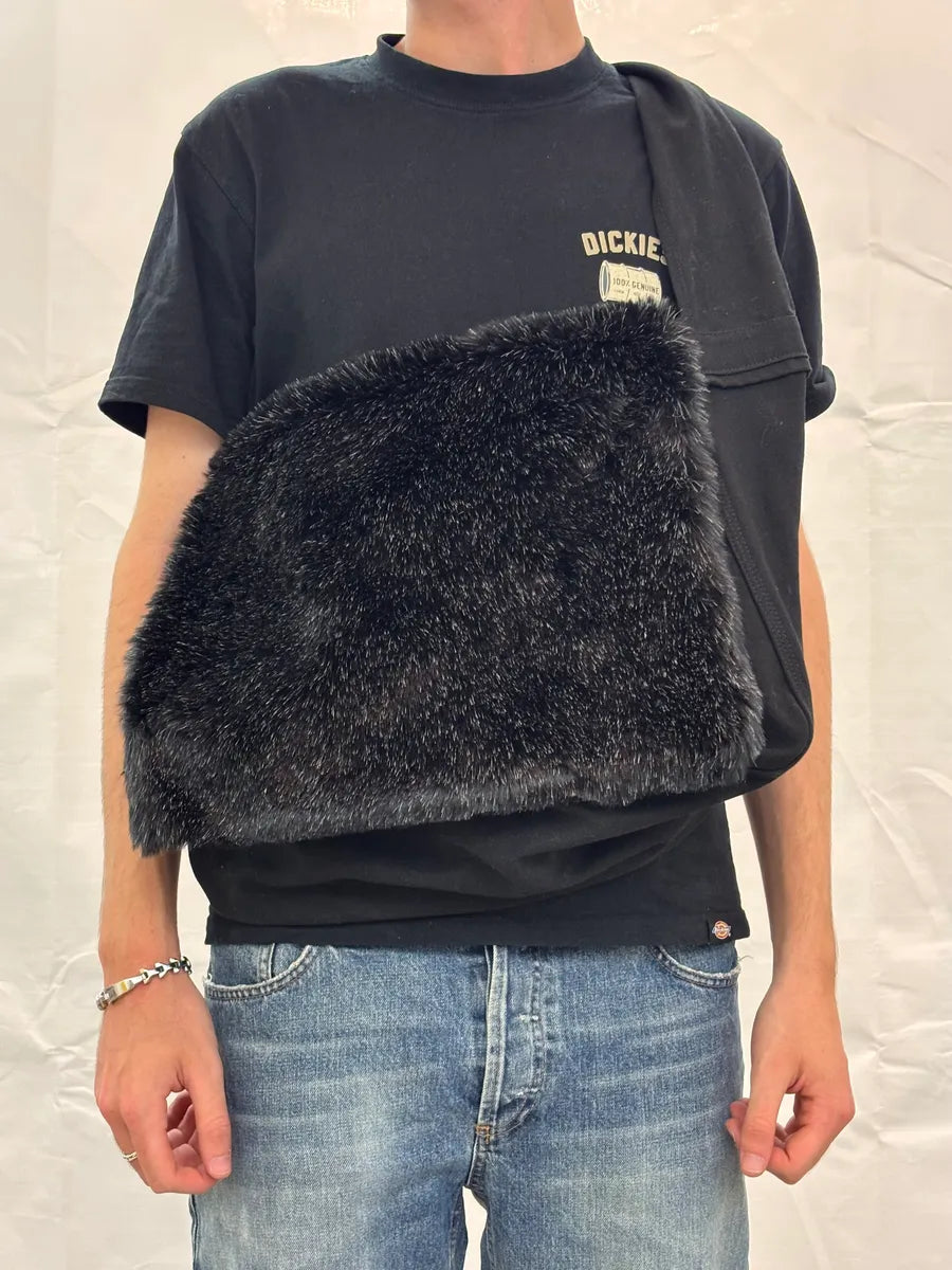 Comme des Garçons Black Faux Fur Hobo Shoulder Bag DjTSOub 3