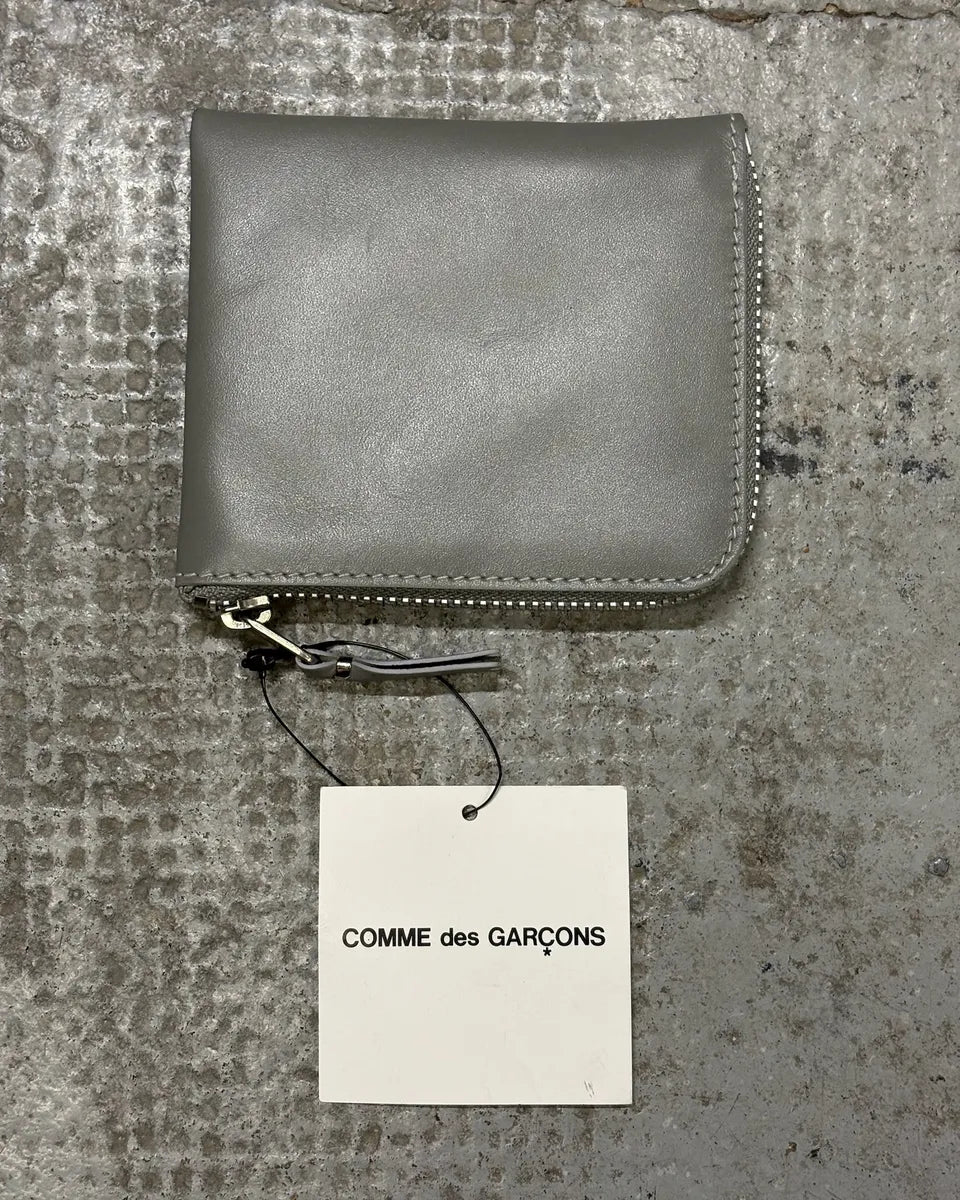 Comme des Garçons Grey Leather Wallet CRUFuda 0