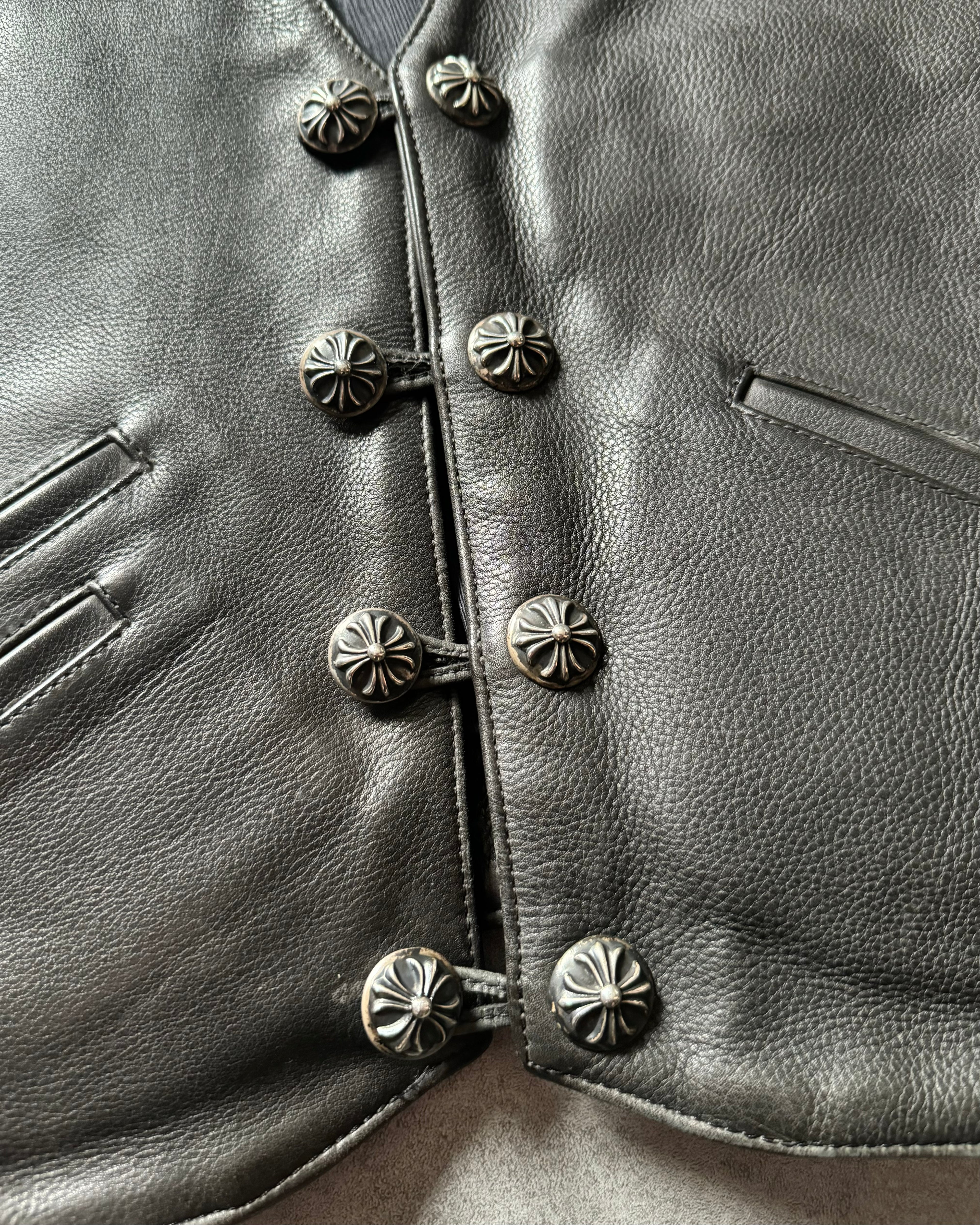 2000s Chrome Hearts Black Leather Sleeveless Biker Jacket (S) - 7