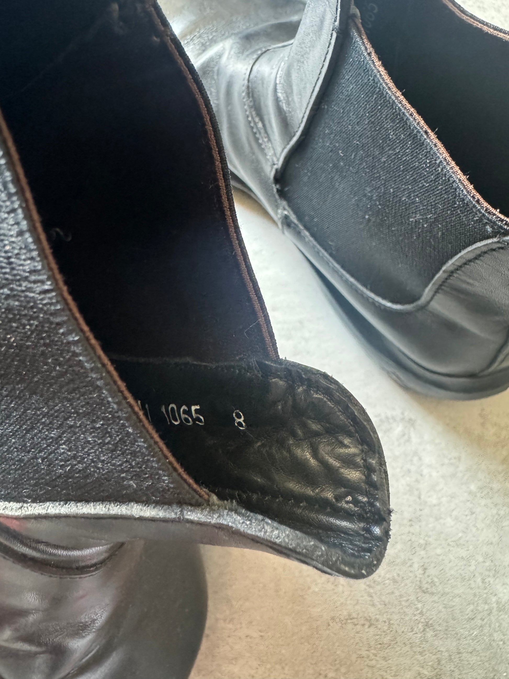 FW1999 Prada Ankle Black Leather Boots  (42,5) - 5