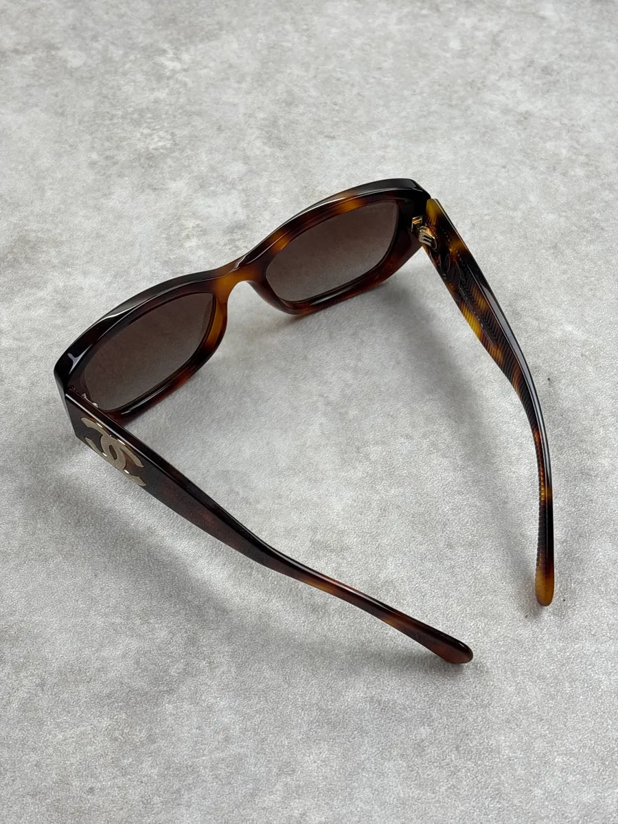 Chanel Brown Acetate Logo Sunglasses dKVfZYkp 6