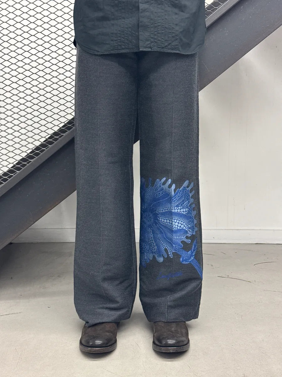 SS2023 Louis Vuitton Grey Yayoi Kusama Floral Pants dNfJvypL 1