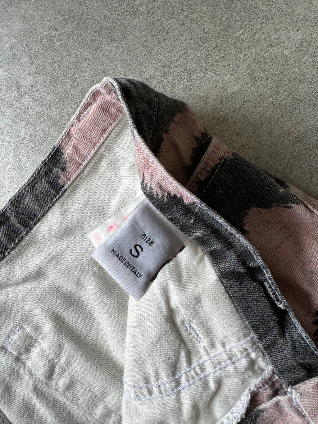 FW2001 Roberto Cavalli Zebra Pink Shadow Pants (M) - 8