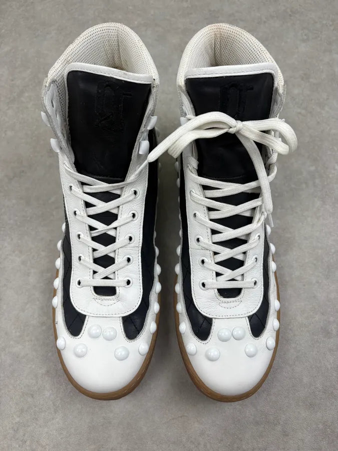2000s John Galliano White & Black Leather Studded High Sneakers VgihClY 1