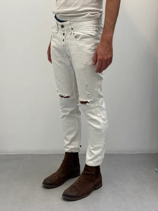SS2004 Dolce & Gabbana Distressed White Denim Jeans GJYzktm 3