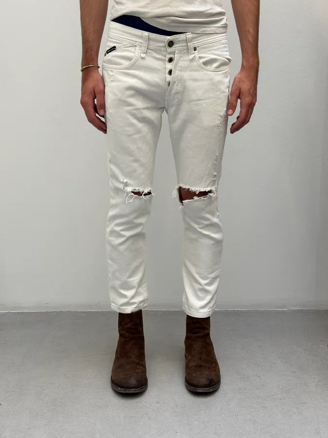 SS2004 Dolce & Gabbana Distressed White Denim Jeans GJYzktm 2