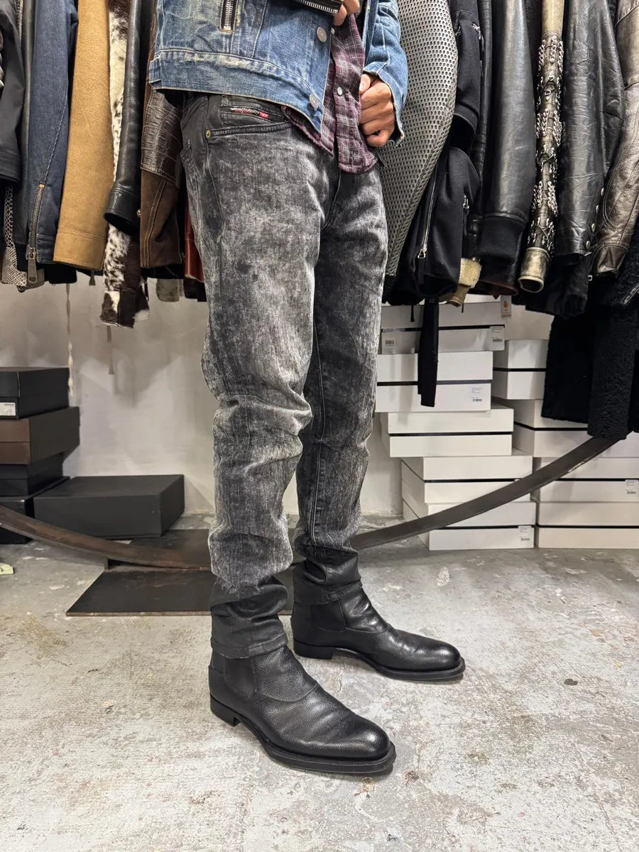 Diesel Black Bleached Effect Coated Slim Jeans IijOyQN 3