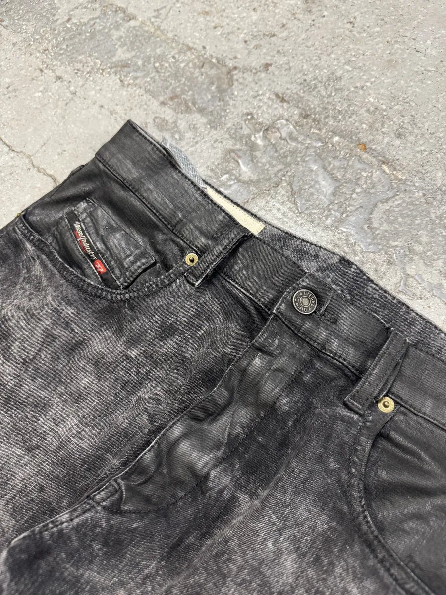 Diesel Black Bleached Effect Coated Slim Jeans IijOyQN 9