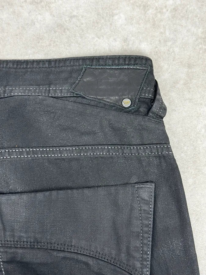 Diesel Black Waxed Coated Straight Jeans iQofMjZ 7