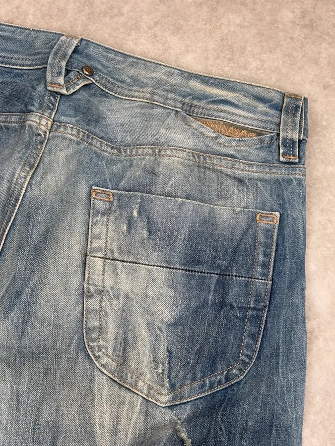 Diesel Blue Irregular Denim Jeans nuTtPmY 7