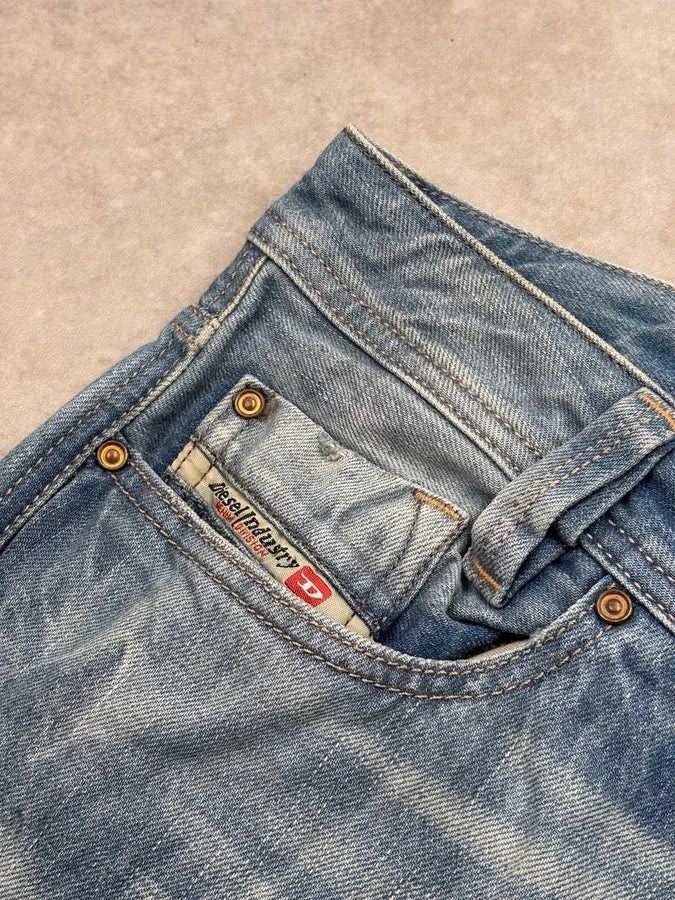 Diesel Blue Irregular Denim Jeans nuTtPmY 10