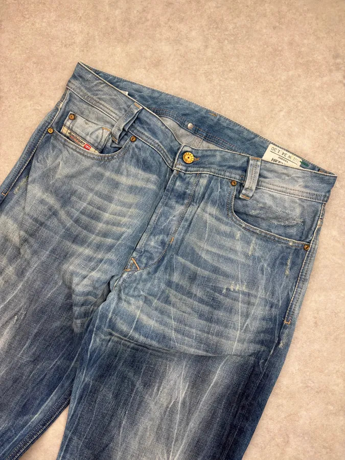 Diesel Blue Irregular Denim Jeans nuTtPmY 4